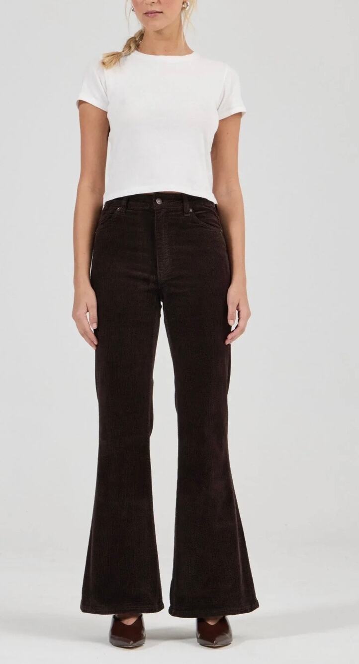 Rolla’s - Eastcoast Flare Corduroy Pants/ size 25 / Expresso